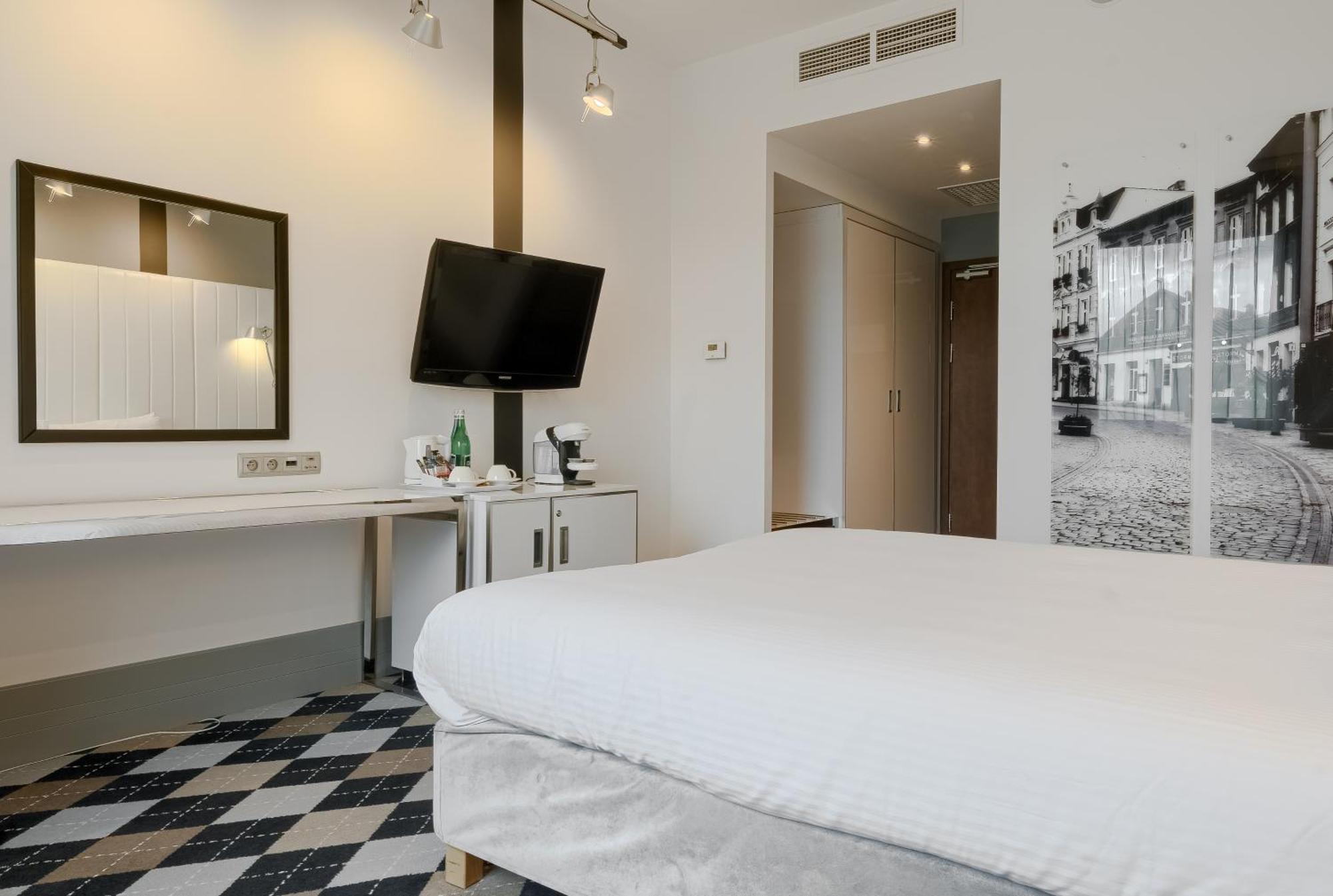 Qubus Hotel Bydgoszcz Exteriör bild